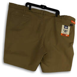 NWT Mens Green Ultimate Straight Fit Supreme Flex Chino Shorts Size 54 alternative image