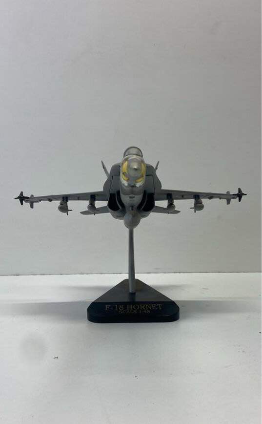 F-18 Hornet Scale 1:48 Die Cast Model image number 3