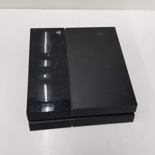 Sony PlayStation 4 CUH-1115A image number 1