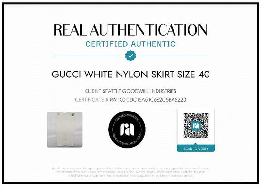 AUTHENTICATED WOMEN'S GUCCI WHITE NYLON SKIRT SIZE 40 image number 2