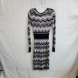 Belldini Gray & Black Knit V Neck Dress WM Size M NWT alternative image