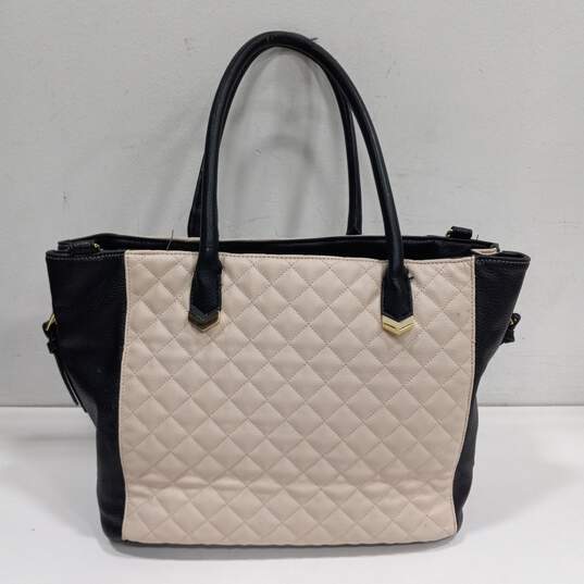 Women's Steve Madden Quilted Tote Bag image number 3