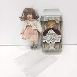 Bundle of 2 Assorted Vintage Porcelain Dolls