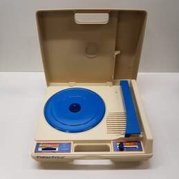 Vintage Fisher Price 1978 Toy Phonograph 33 and 45 RPM w/ Disneyland Vinyls