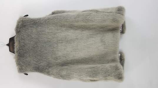 Max Studio Women Gray Faux Fur Vest M image number 2