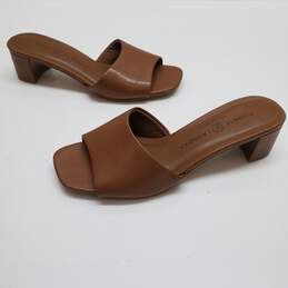 WOMEN'S CHINESE LAUNDRY BROWN SLIDE SANDALS SIZE 6.5M