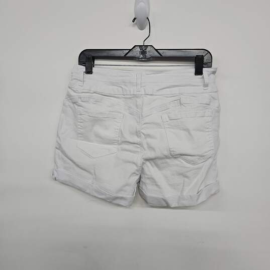 White High Waist Cropped Shorts image number 2