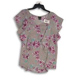 NWT Torrid Womens Gray Pink Floral V-Neck Short Sleeve Blouse Top Size 0