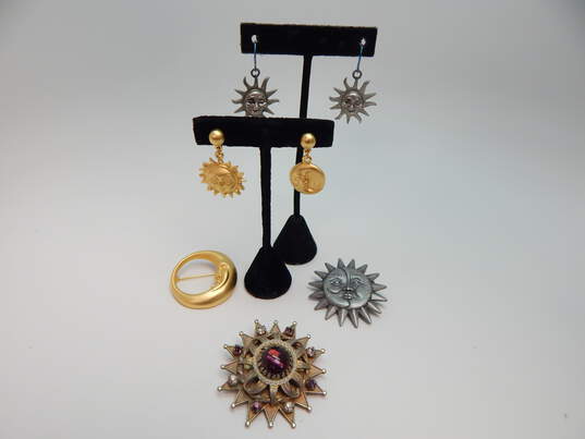 Vintage & Contemporary Sun Moon Celestial Earrings & Brooches 86.5g image number 1