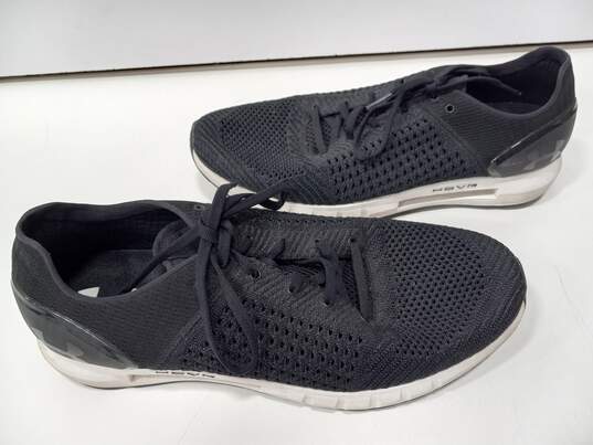 Men's Athletic Black Shoes Size 12 image number 3
