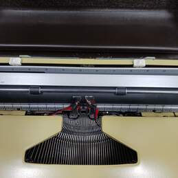 Smith Corona Galaxie 12 Manual Typewriter in Hard Case alternative image