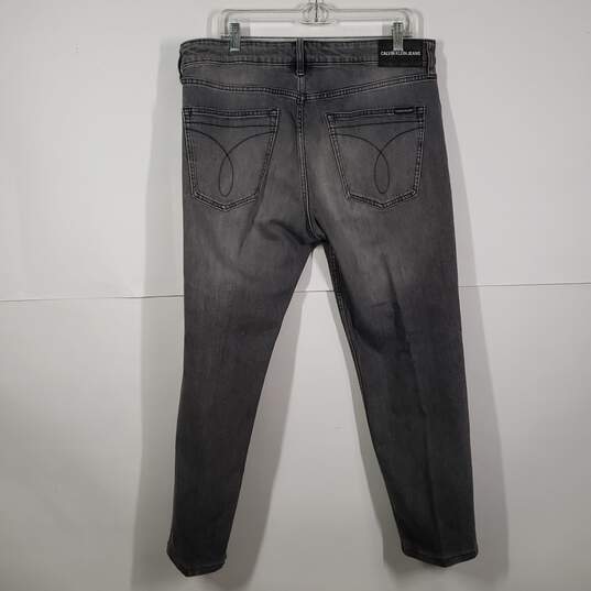Mens Regular Fit 5-Pocket Design Straight Leg Jeans Size 36X30 image number 2