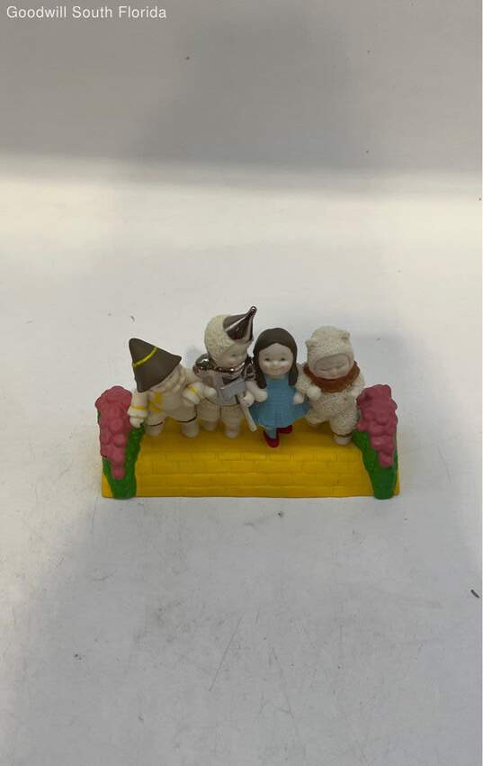 Department 56 The Wizard Of Oz Yellow Brick Road Snowbabies Collectible Figurine image number 4