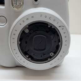 Fujifilm Instax Mini 9 - White  Untested alternative image