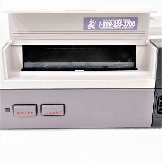 Nintendo NES Console Only TESTED image number 2