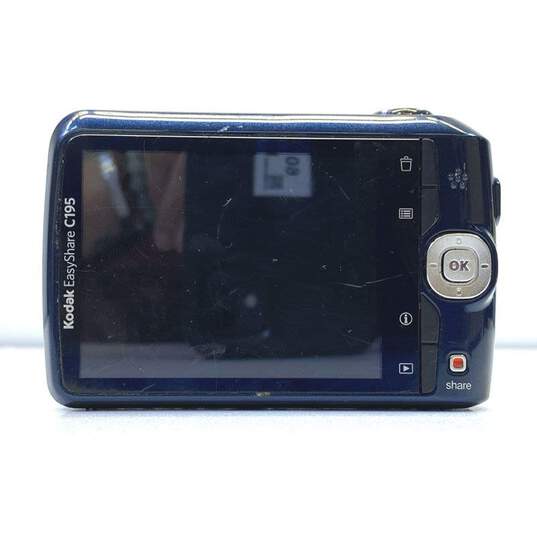 Kodak EasyShare C195 14.0MP Compact Digital Camera image number 4