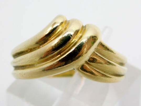 14K Gold Modernist Ridged Chevron Band Ring 4.0g image number 1