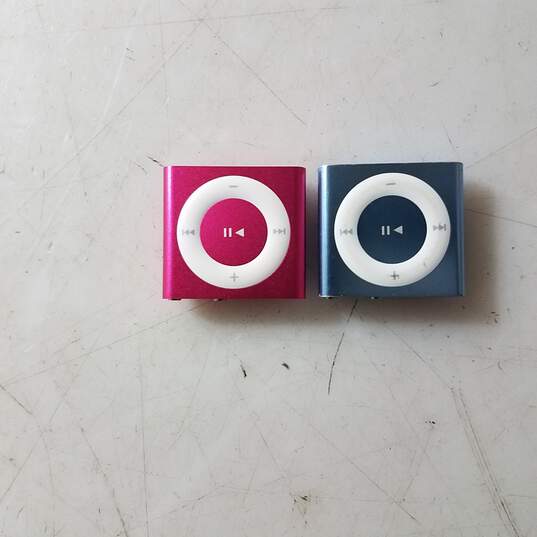 Lot of Two Apple iPod shuffle 4th Gen Storage 2GB image number 3