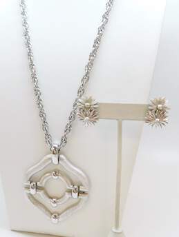 VNTG Crown Trifari Silver Tone Pendant Necklace & Flower Earrings