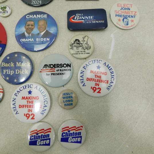 Mixed Set of Political Buttons and Advertisements image number 3