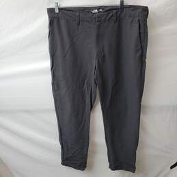 Men's The North Face Grey Lightweight Pants Size 38 with Mesh Pockets