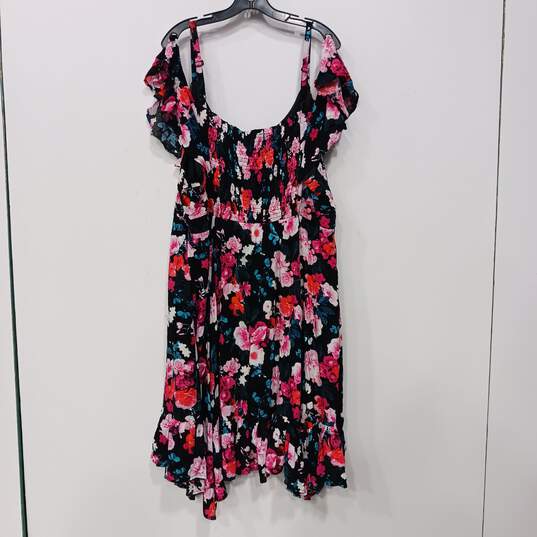Torrid Women's Black Floral Ruffled Cold Shoulder Midi Dress Size 4/4X/26 NWT image number 2