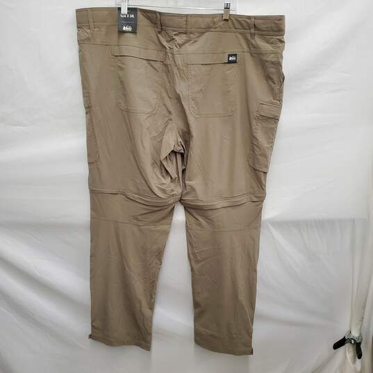 NWT REI MN's Sahara Convertible Zip Off Tan Relaxed Fit Cargo Pants Size 50W x 34L image number 2