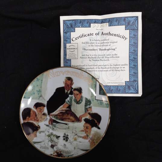 Bundle of 12 Norman Rockwell Monthly Collectable Plates image number 1