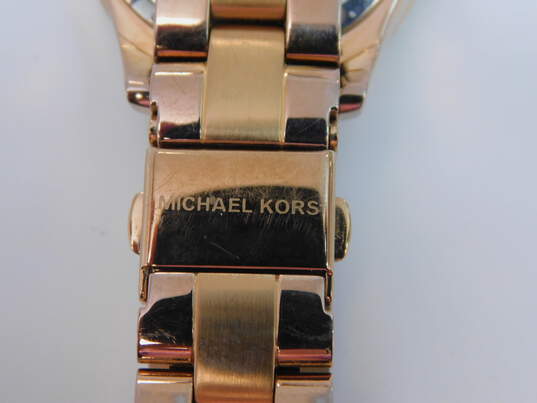 Women's Michael Kors Madison MK-5403 Rose Gold Tone MOP Calendar Watcb image number 3