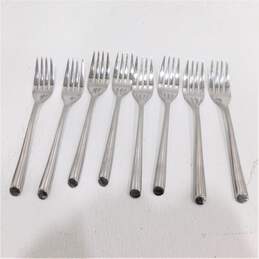 Towle Wave Living Collection 18/0 Stainless 37 Piece Flatware Set alternative image