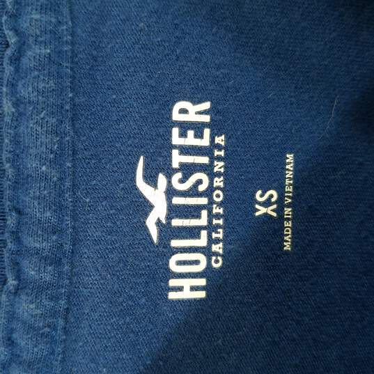Hollister Men Blue T Shirt XS image number 3