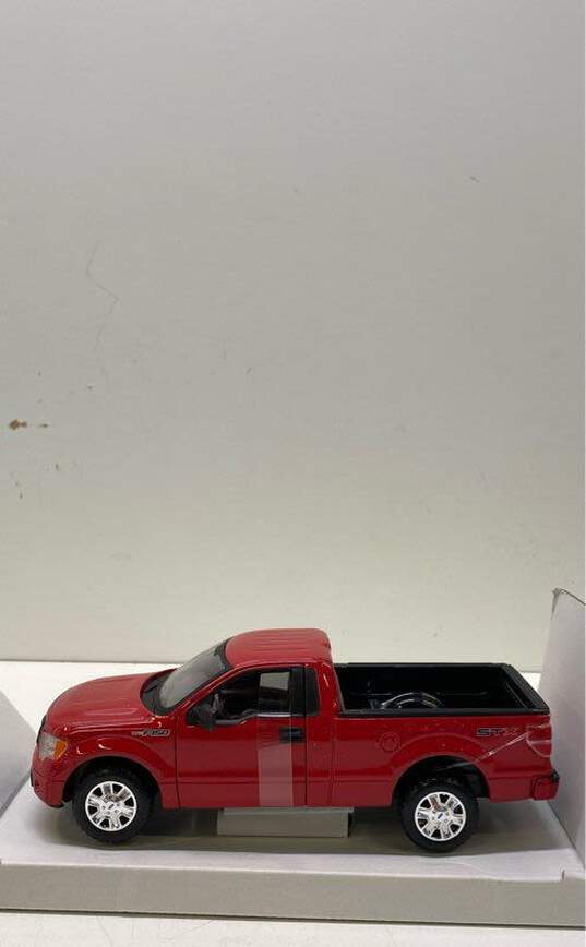 Maisto 1:27 Scale Red 2010 Ford F-150 STX Diecast Vehicle 2018 NIB image number 6