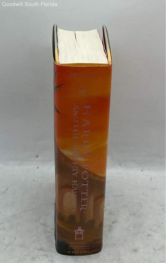 Harry Potter And The Deathly Hallows By JK Rowling First Edition Hardcover Book image number 3