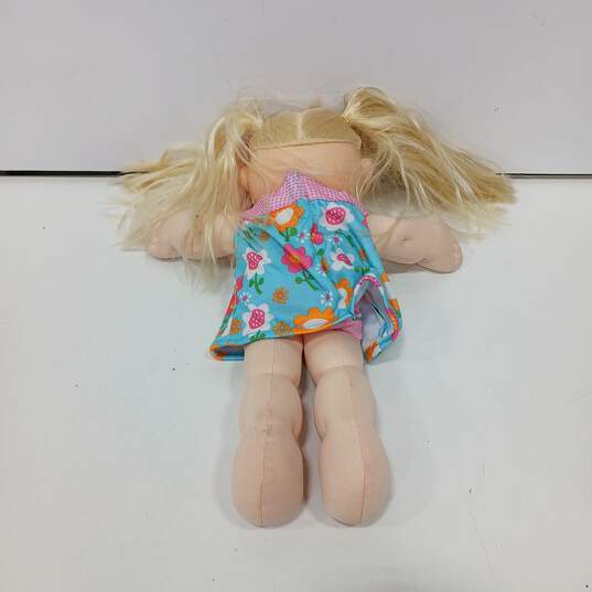 Cabbage Patch Bailey Elizabeth Doll image number 2