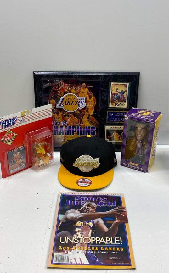Lot of Assorted L.A. Lakers Collectibles image number 1