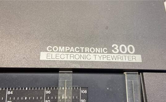 Brother Compactronic 300 Electronic Typewriter image number 8