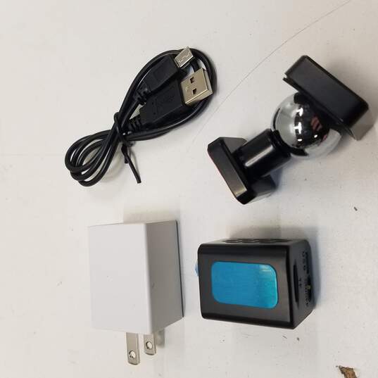 Assorted Lot of Mini Video Cameras image number 3