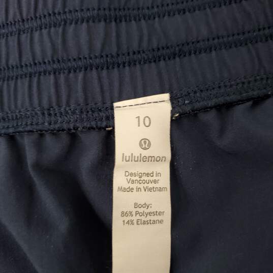 Lululemon WM's Athletica Navy Blue Ankle Pleated Trousers Size 10 image number 3