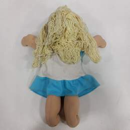 Blonde Yarn Hair Blue-Eyed Cabbage Patch Doll alternative image
