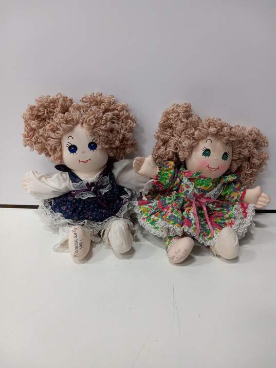 Pair of Unbranded Doll image number 1
