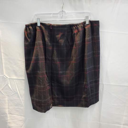 Talbots Wool Blend Plaid Skirt NWT Women's Petite Size 18P image number 2