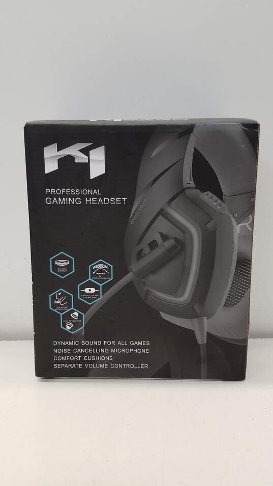 Bundle of 2 Professional Gaming Headsets image number 2