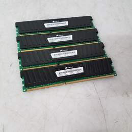 Vengeance 16GB (4 x 4GB) DDR3 PC3-12800U 1600MHz Desktop PC RAM Memory CML16GX3M4X1600C7 - Untested alternative image