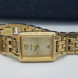 Vintage Women's Seiko 040143 Tank Stainless Steel Bracelet Watch alternative image
