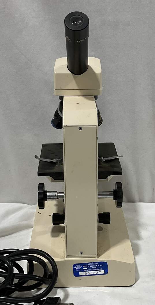 Vintage Swift M3200 Microscope image number 3