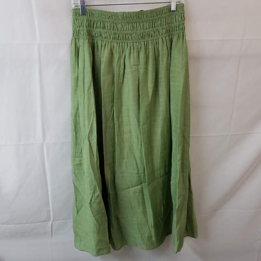 Vince. Midi Green Smock Waist Skirt Size L image number 2