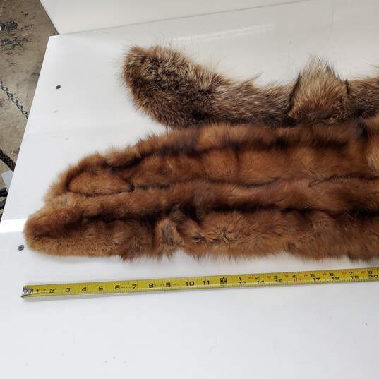 Lot of 2 Vintage Fox Fur Collars image number 5