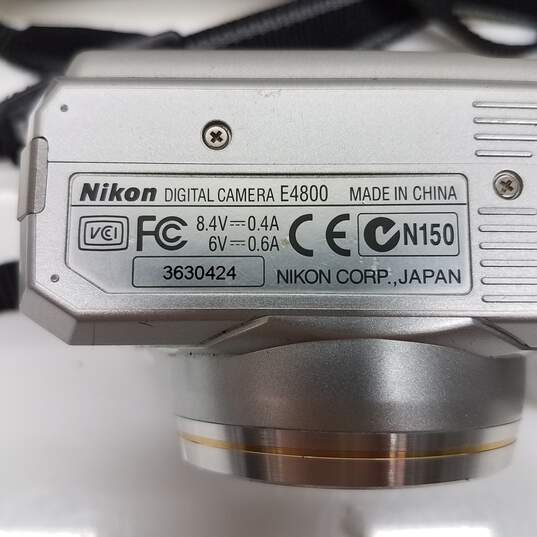 Nikon COOLPIX 4800 4.0MP Digital Camera - Silver image number 6