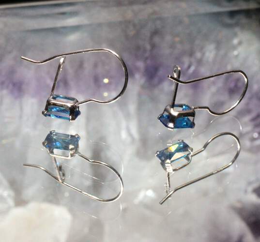 14K White Gold Blue Topaz Earrings - 0.8g image number 2