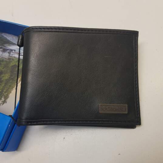 Columbia Black Leather Wallet image number 4